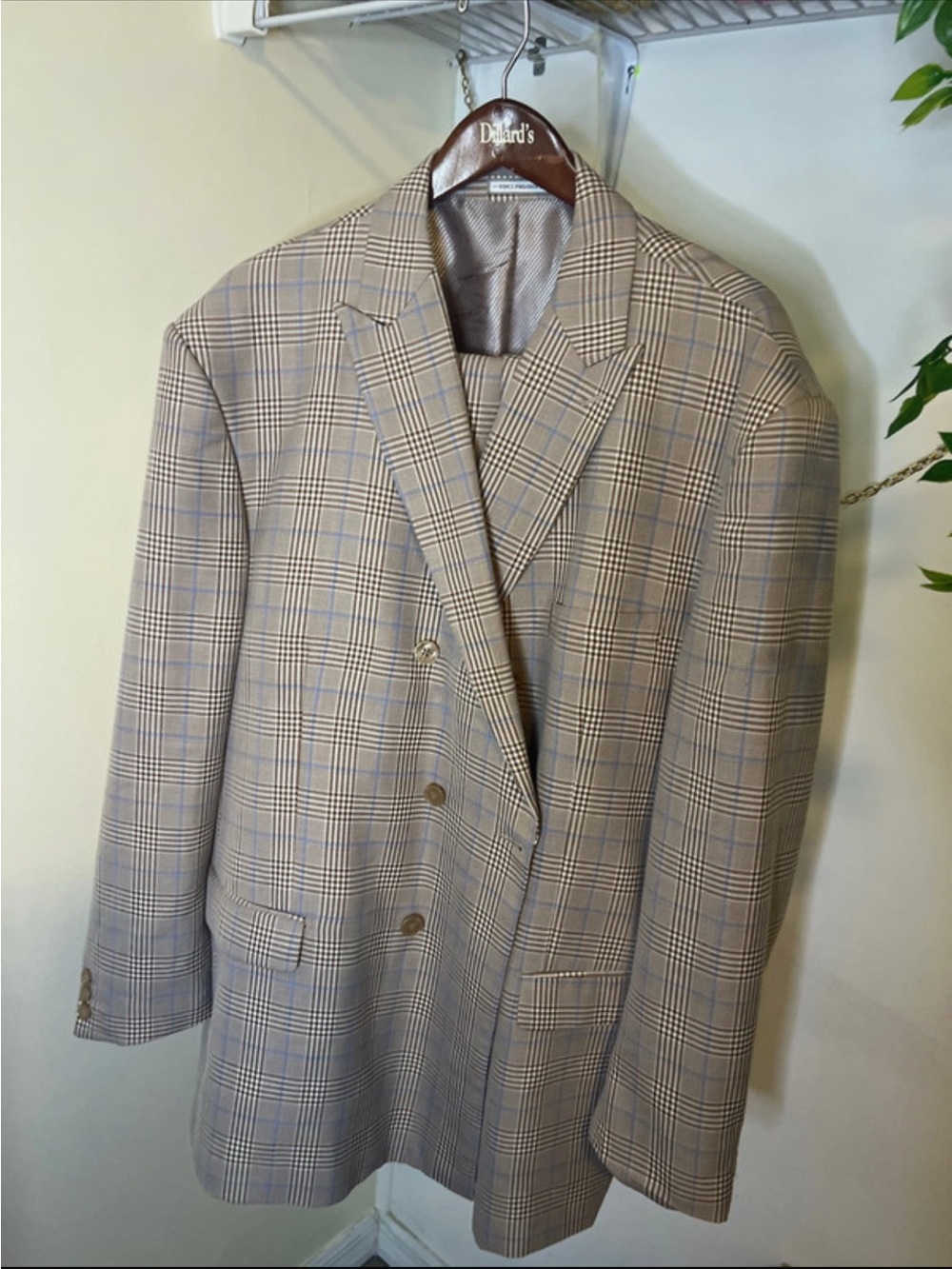 Men's Plaid Double-Breasted Blazer and Dress Pants in Beige
